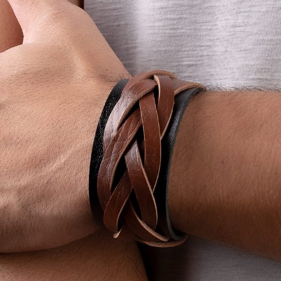 paparazzi Other - Rein it in - Black Bracelet